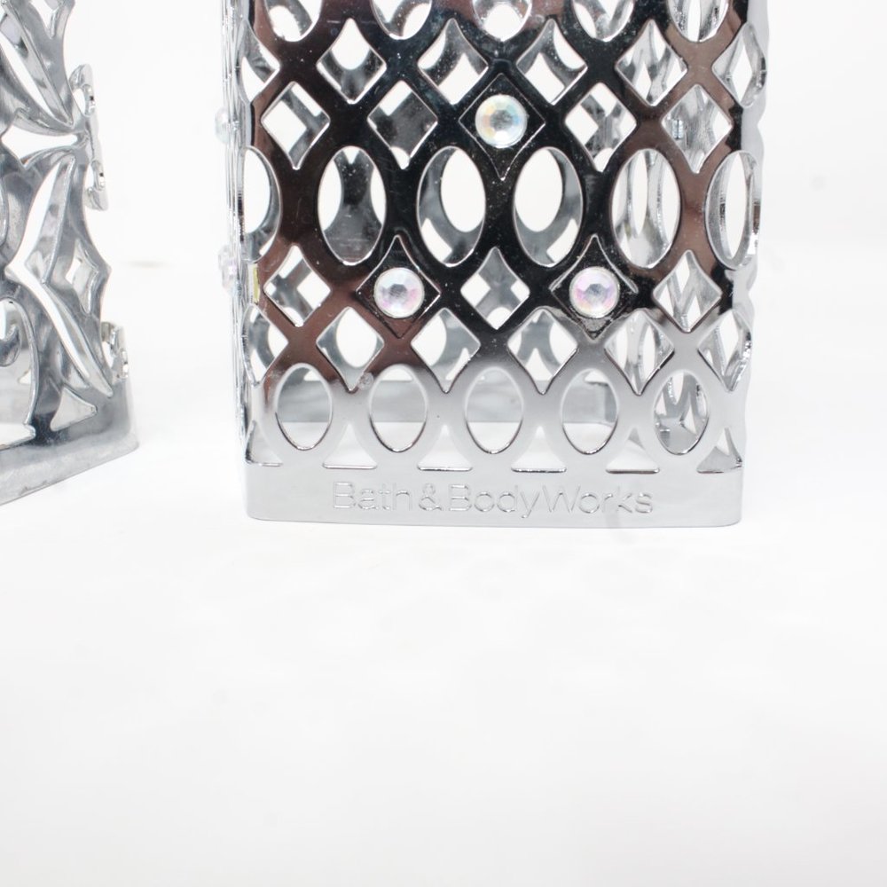 Bath And Body Works Silver Metal Soap Holders Fits Older Style Soaps Lot Of 2 - Picture 3 of 7